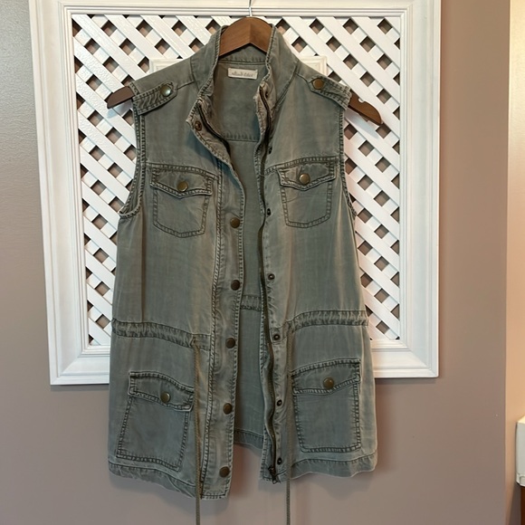 Altar’d State olive gray utility vest size small vest with pockets EUC - Picture 5 of 8